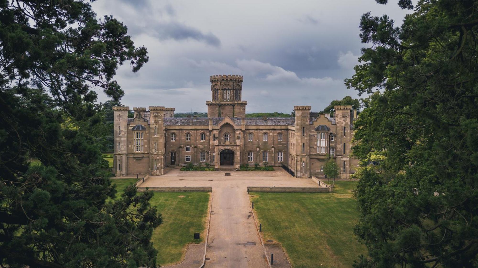 Studley Castle Hotel Exterior foto
